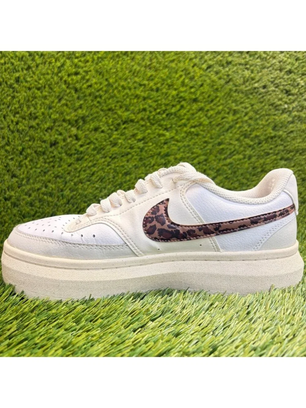 Nike Court Vision Alta Leopard Womens Size 9 White Athletic Shoes Sneakers